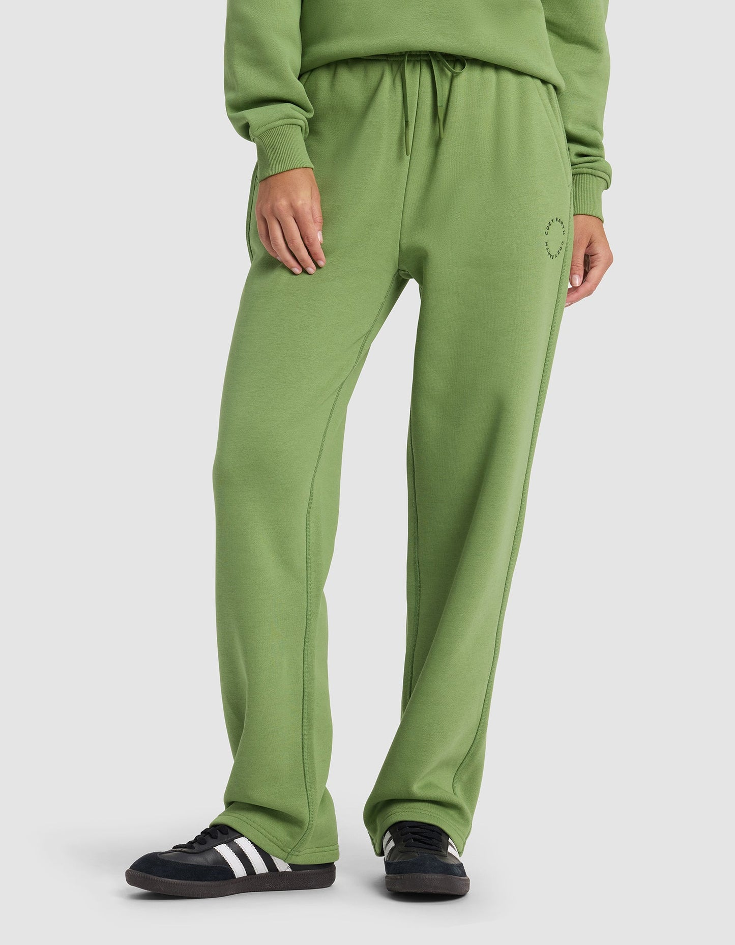 Women's Cityscape 2.0 Crewneck & Wide Leg Pant Set