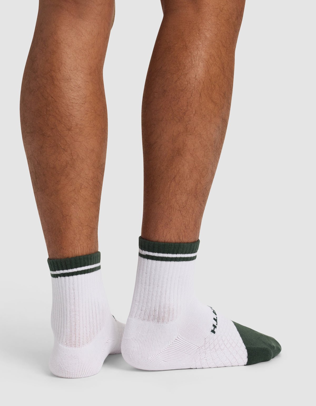 Men's Essential Quarter Sock 4-Pack - Last Chance